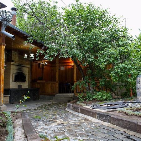 Guest House In Гюмри Екстериор снимка