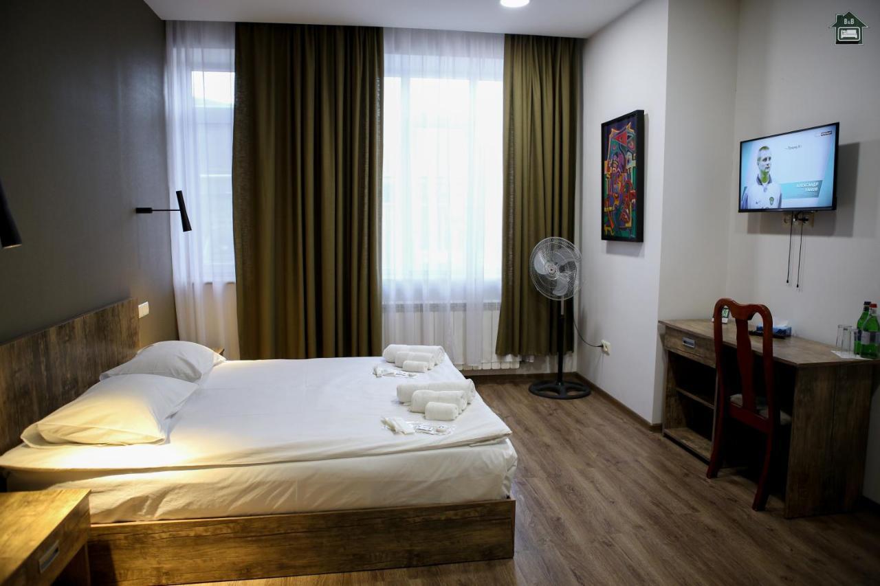 Guest House In Гюмри Екстериор снимка