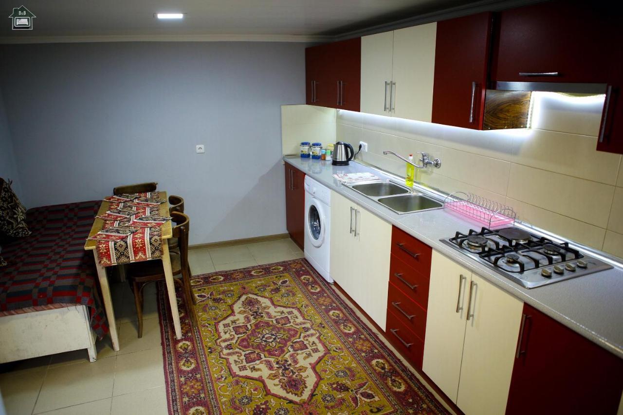 Guest House In Гюмри Екстериор снимка