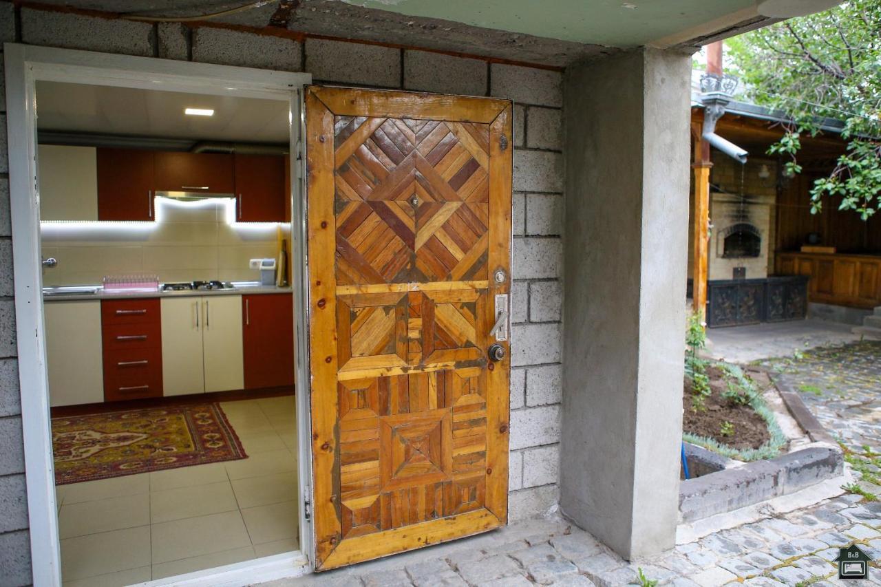 Guest House In Гюмри Екстериор снимка