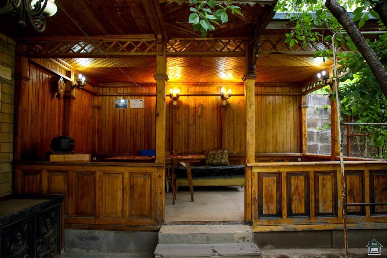 Guest House In Гюмри Екстериор снимка
